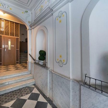 La Terrazza Di Lidia Apartment Специя Екстериор снимка